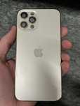Korpus złoty iPhone 12 Pro i Szary iPhone 11 Pro