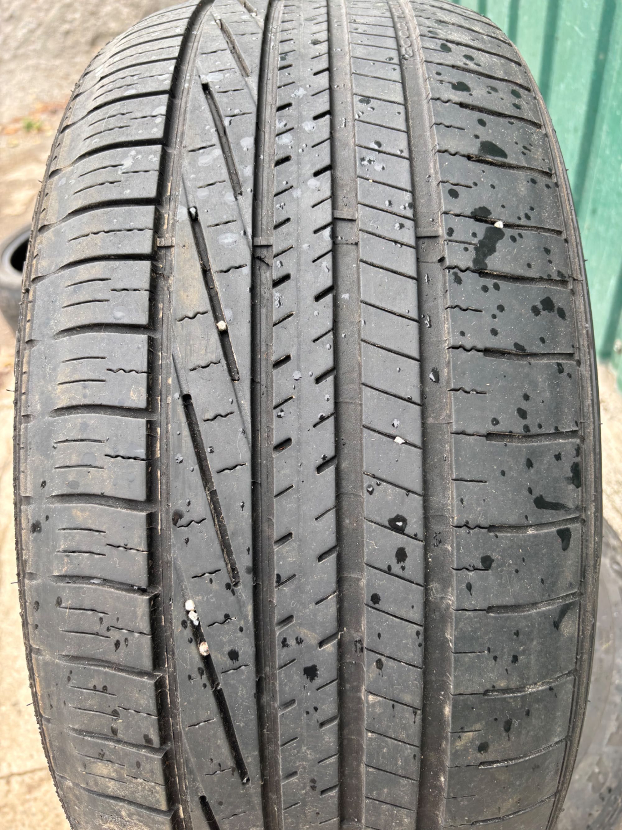 Шини Goodyear 245/45/r19 літня 2021 рік