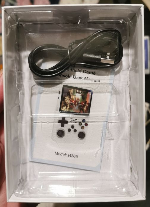 Consola R36S 15000 jogos