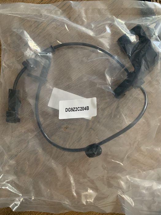 Датчик ABS (Аналог) Ford Fusion USA левый/правый