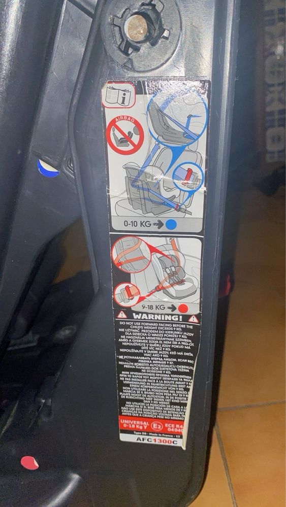 Cadeira auto- bebé