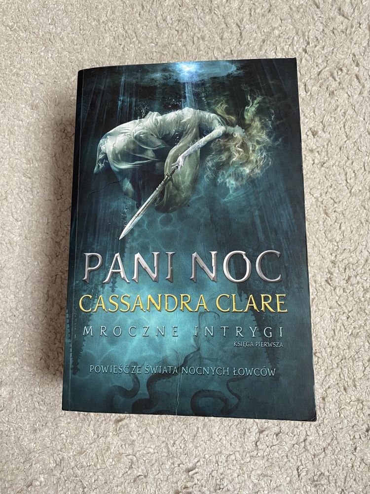 Pani Noc Cassandra Clare