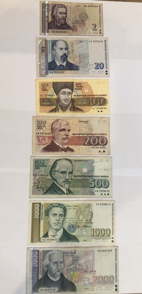 Банкноты разных стран. Б/у. Цена разная.
