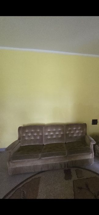 Dwie sofy tradycyjne