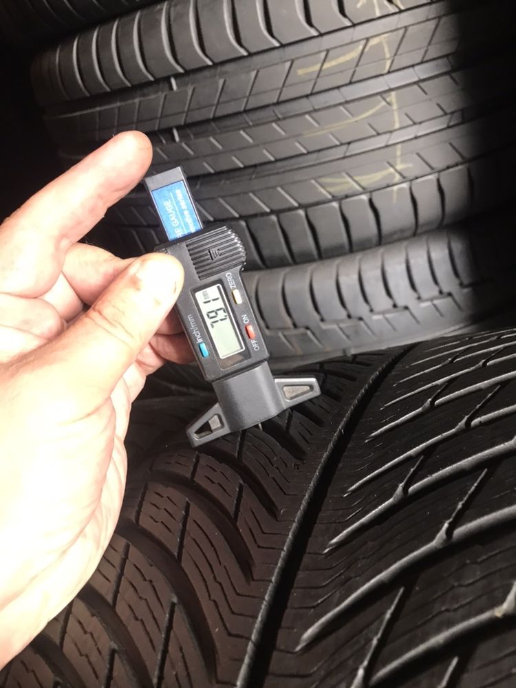 265/40/19 R19 Michelin Pilot Alpin 5 4шт зима