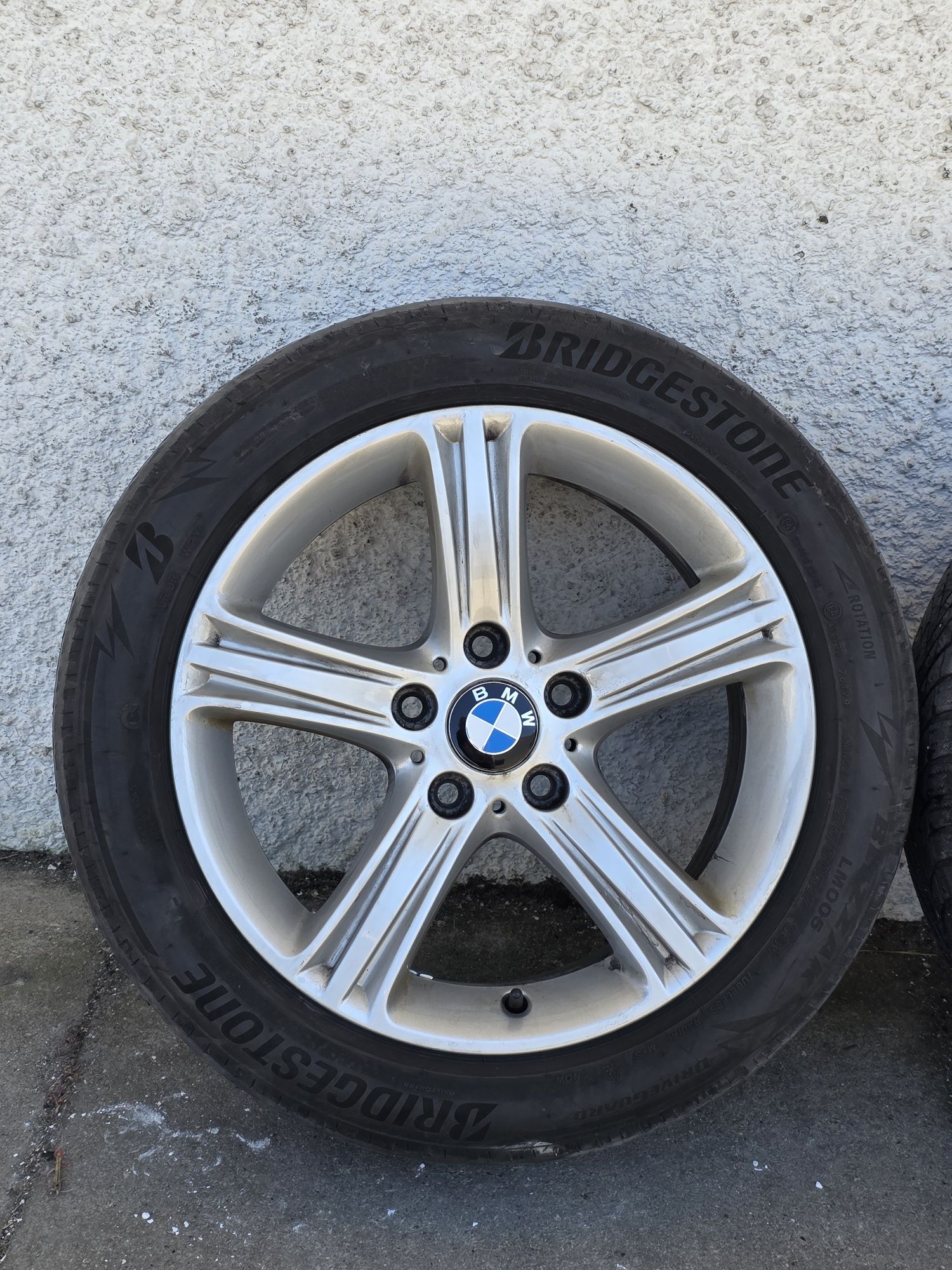 Jantes Originais BMW 17" 5x120 com Pneus 225.50.17
