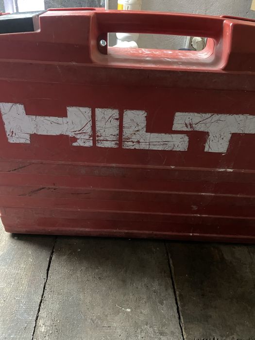 Wkrętarka hilti  181