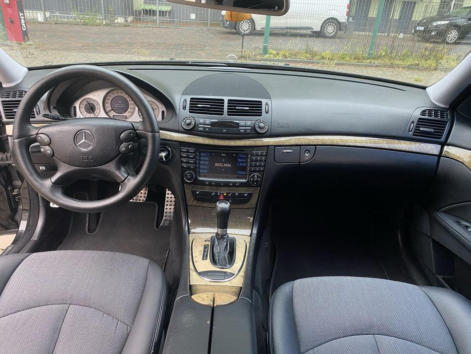 Продам Мерседес 211