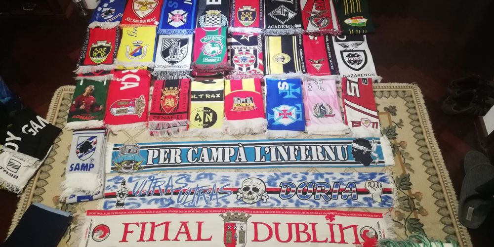 Cachecois de varios Clubes