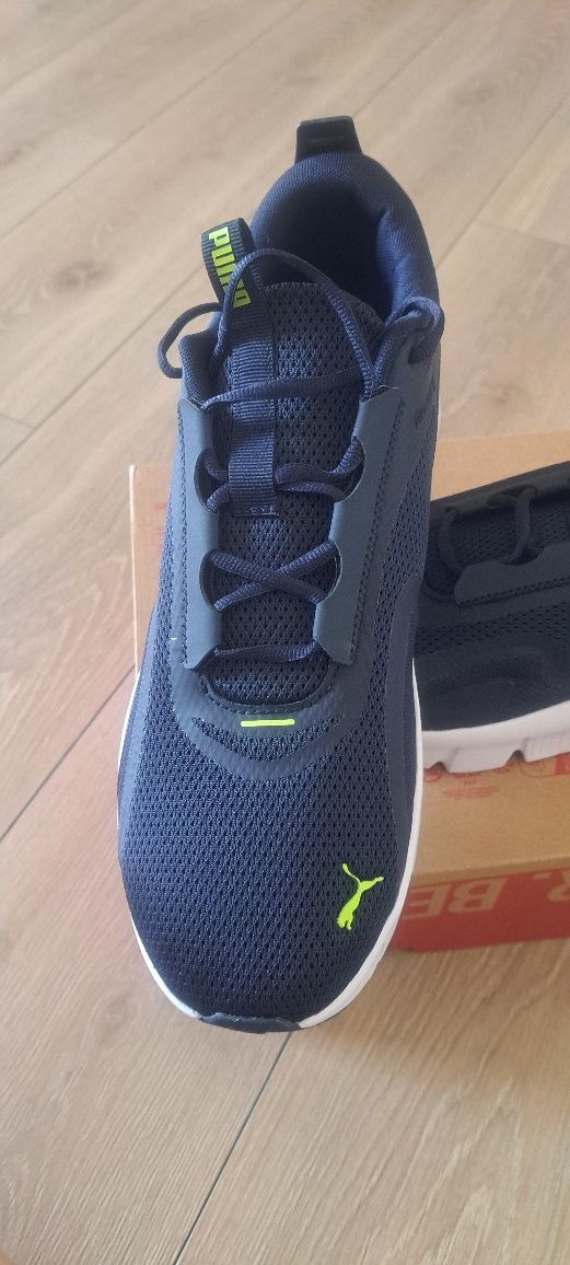 Sapatos Puma originais novos