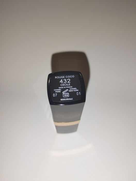 Szminka CHANEL Rouge Coco 432 Cecile