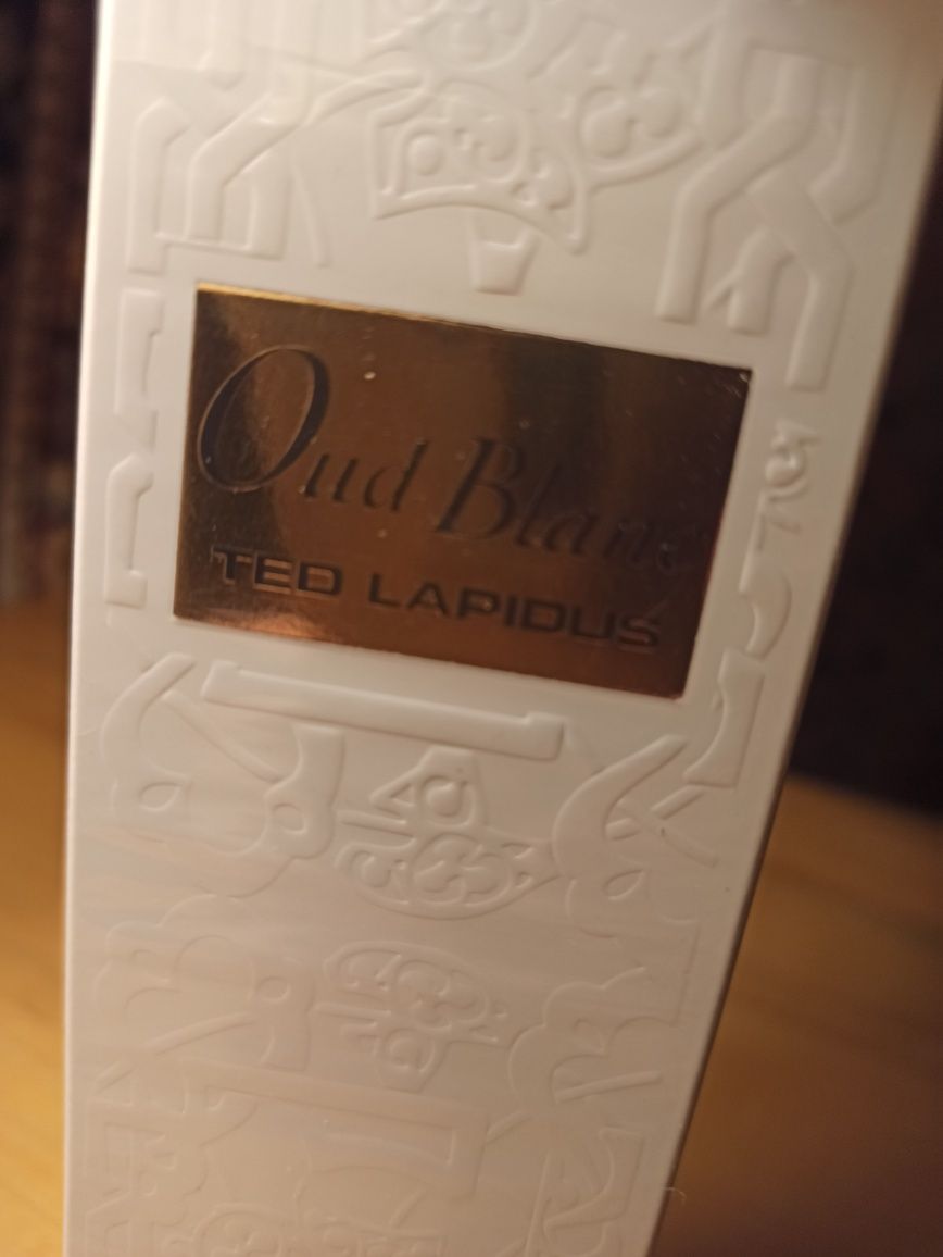 Парфюмированная вода Oud Blanc от Ted Lapidus