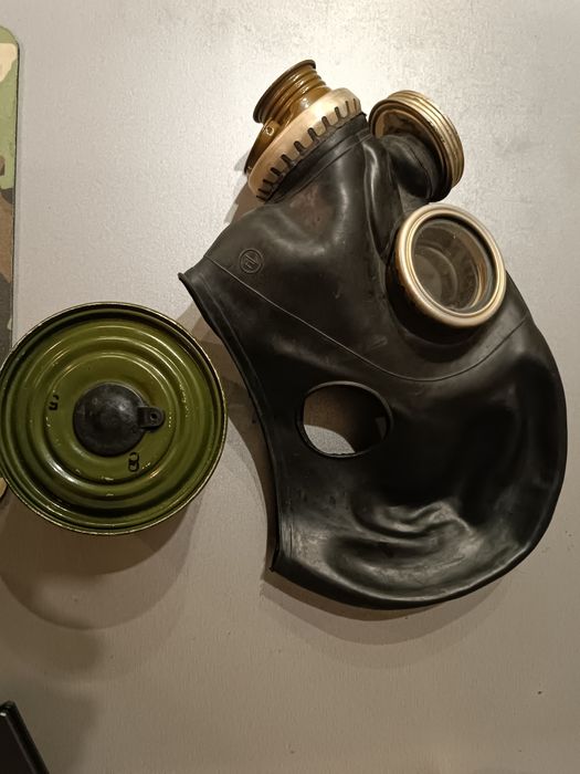Противогаз гп5м )