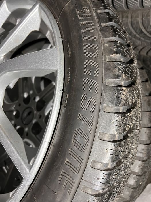 155/70/19 Bridgestone Blizzak LM-500 155/70 R19 84Q