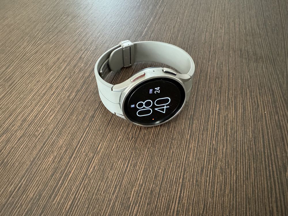 Samsung Galaxy Watch 5 pro 4g