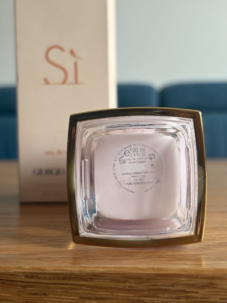 Giorgio Armani Si