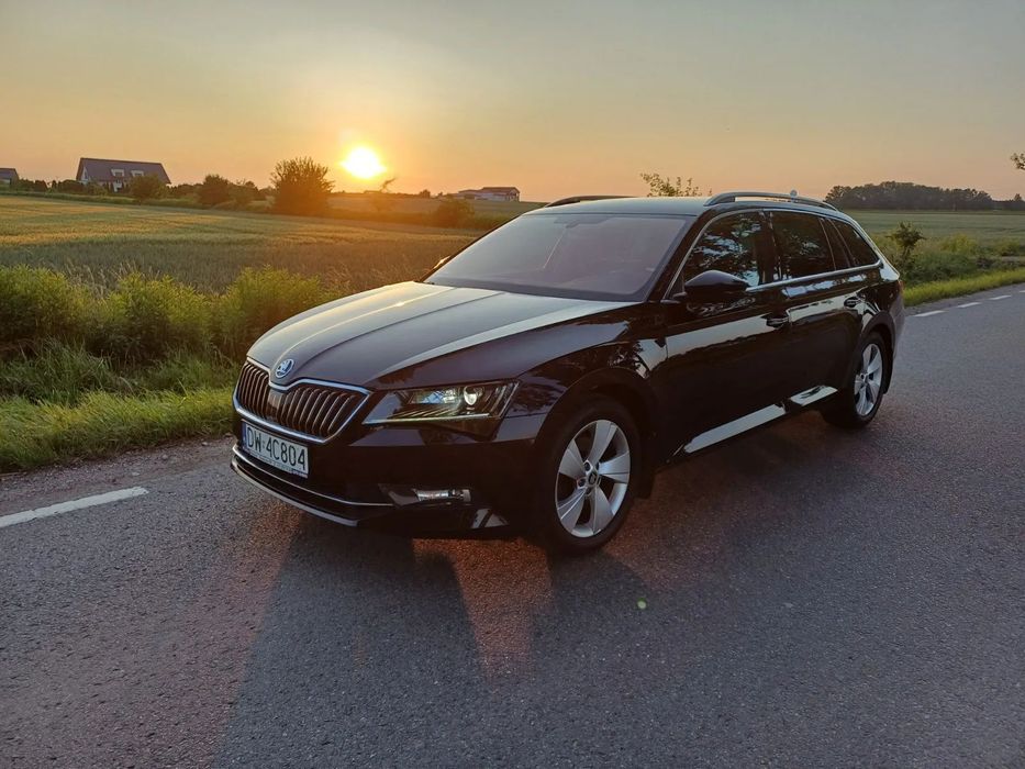 Skoda Superb Pierwszy właściciel, krajowy, bezwypadkowy, HAK, FV VAT