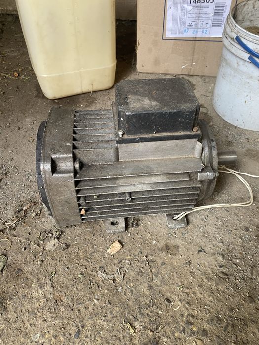 Електродвигун мото 1500 Вт ,1.5 кВт 1500оборотів