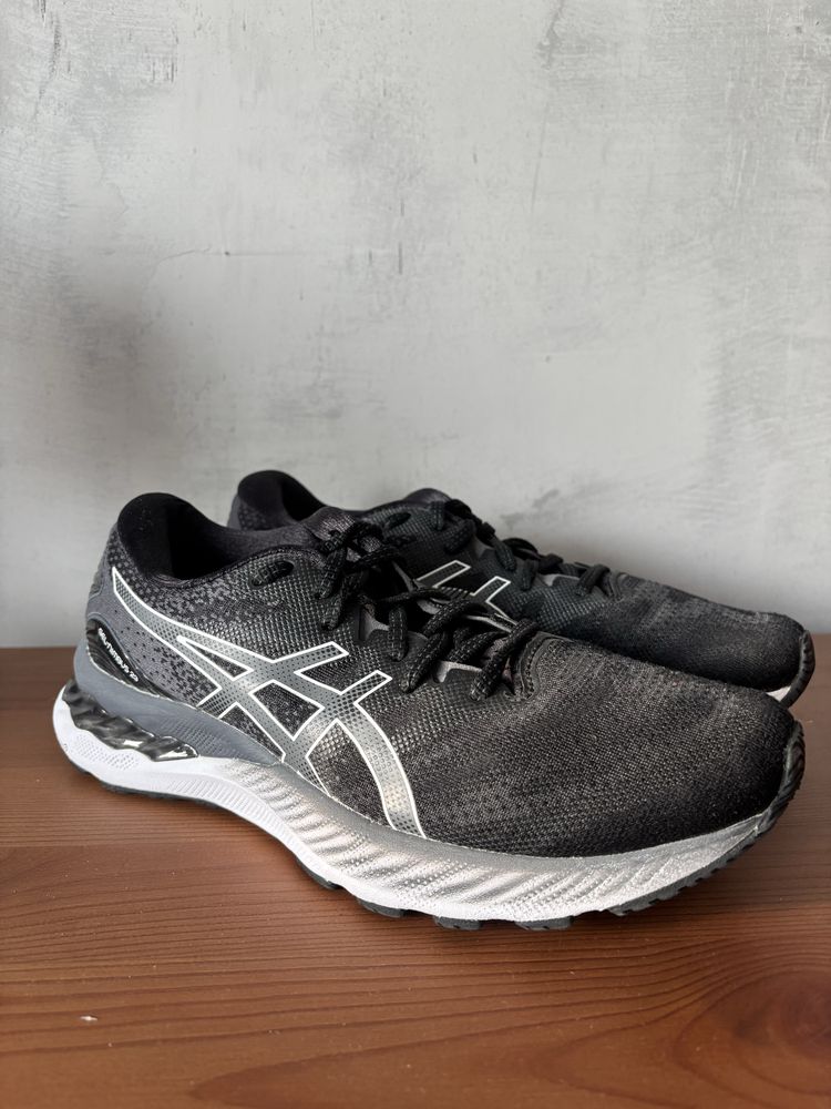 Asics Gel-Nimbus 23