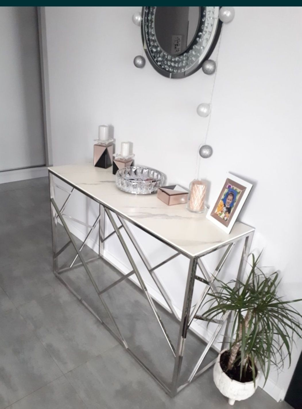 Sprzedam konsolę w stylu Glamour