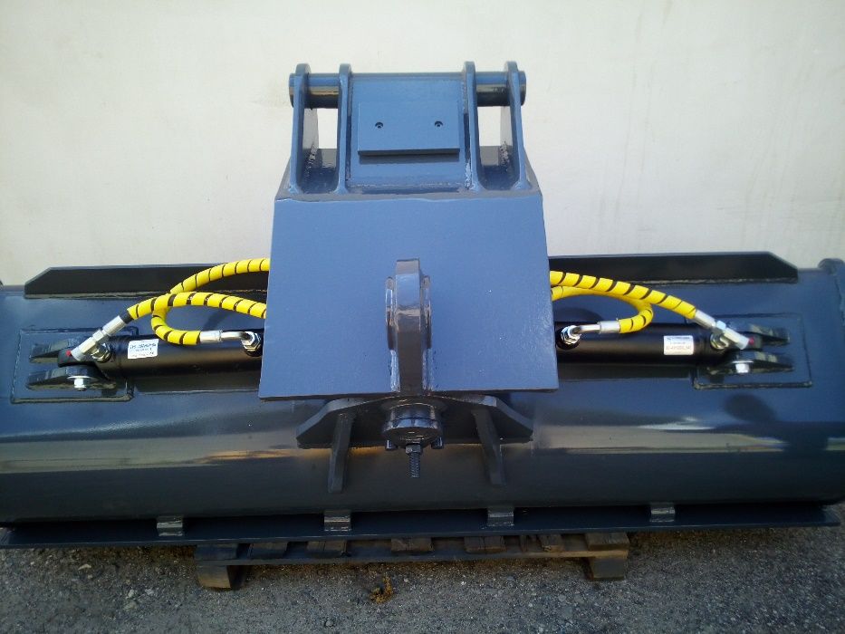 Łyżka Skarpowa 0.6m3 hydrauliczna 12000zł Netto