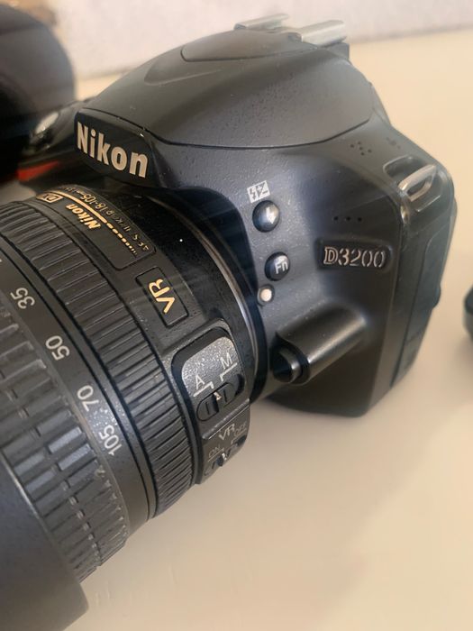 NIKON máquina fotográfica