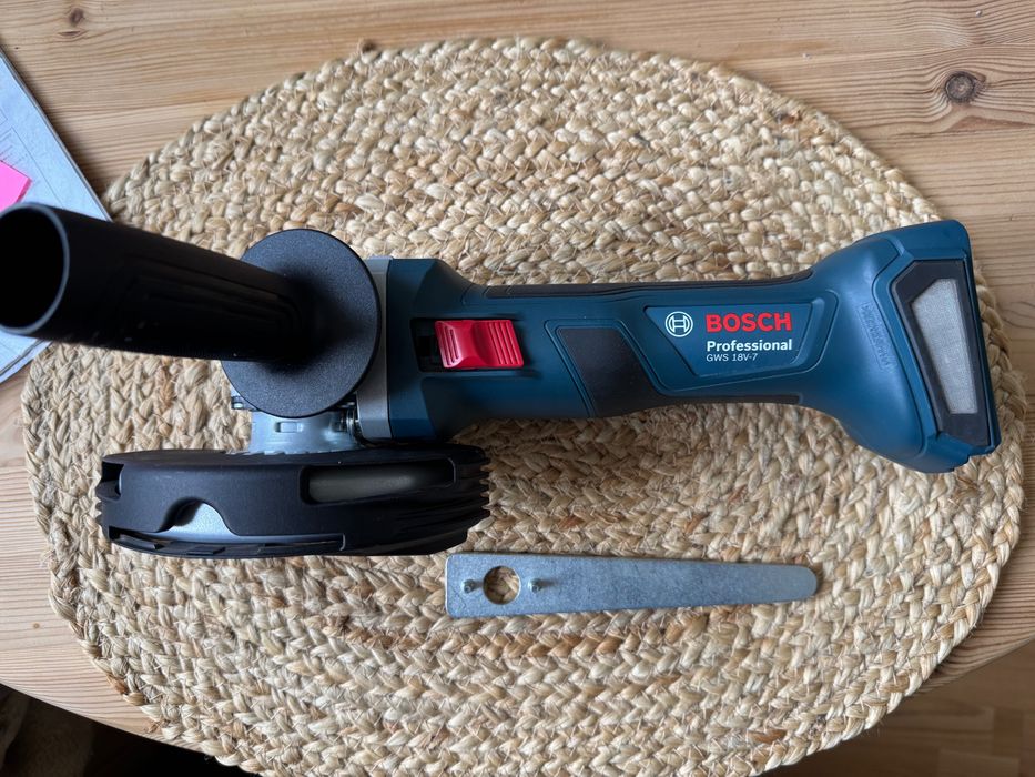 Bosch GWS 18V-7 szlifierka kątowa