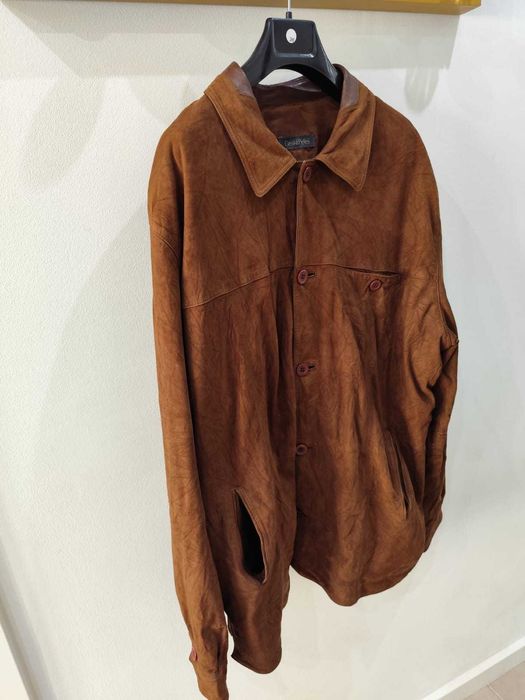 Casacos de pele da casa das peles