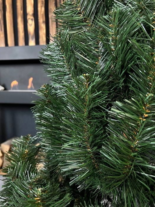 ялинка Казка 1,3м. коробці