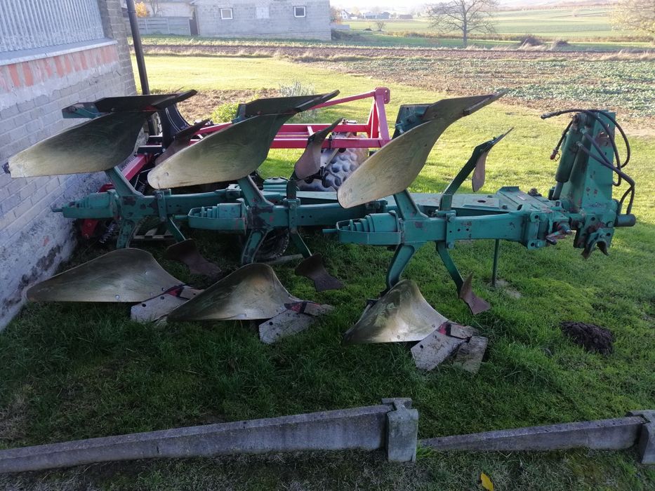 Pług obrotowy 3 skibowy film stan bardzo dobry lekki