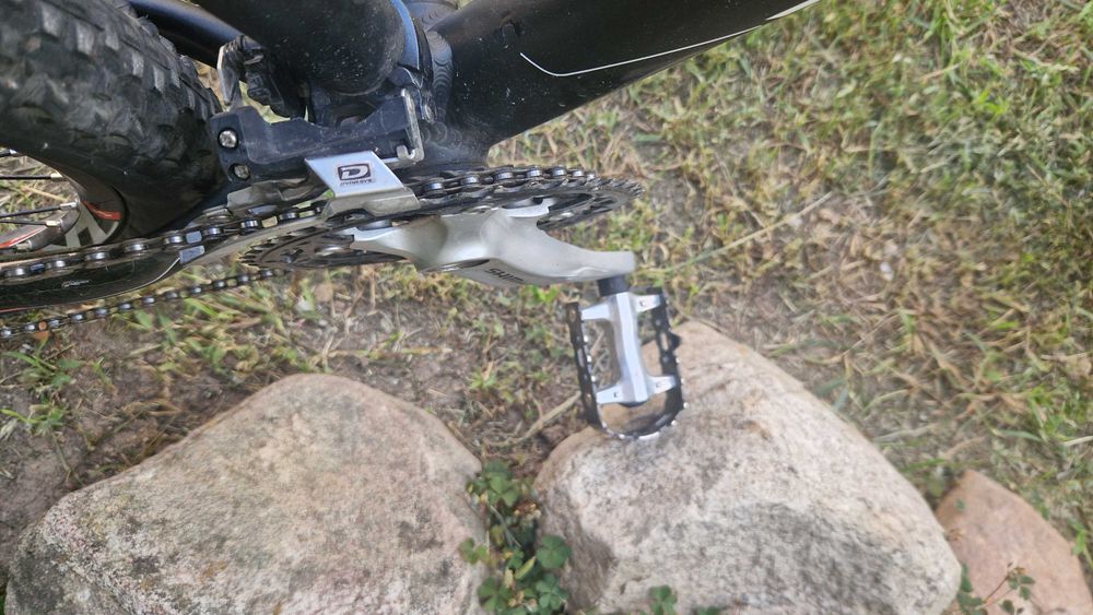Rower CUBE doskonały stan, 27 przełożeń Shimano Deore, felgi Schwalbe
