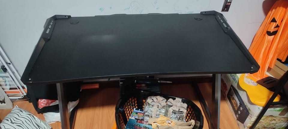 mesa gaming alpha lectra rgb