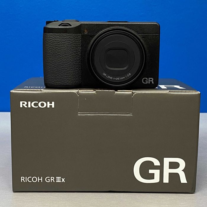 RICOH GR IIIx (24.2MP)