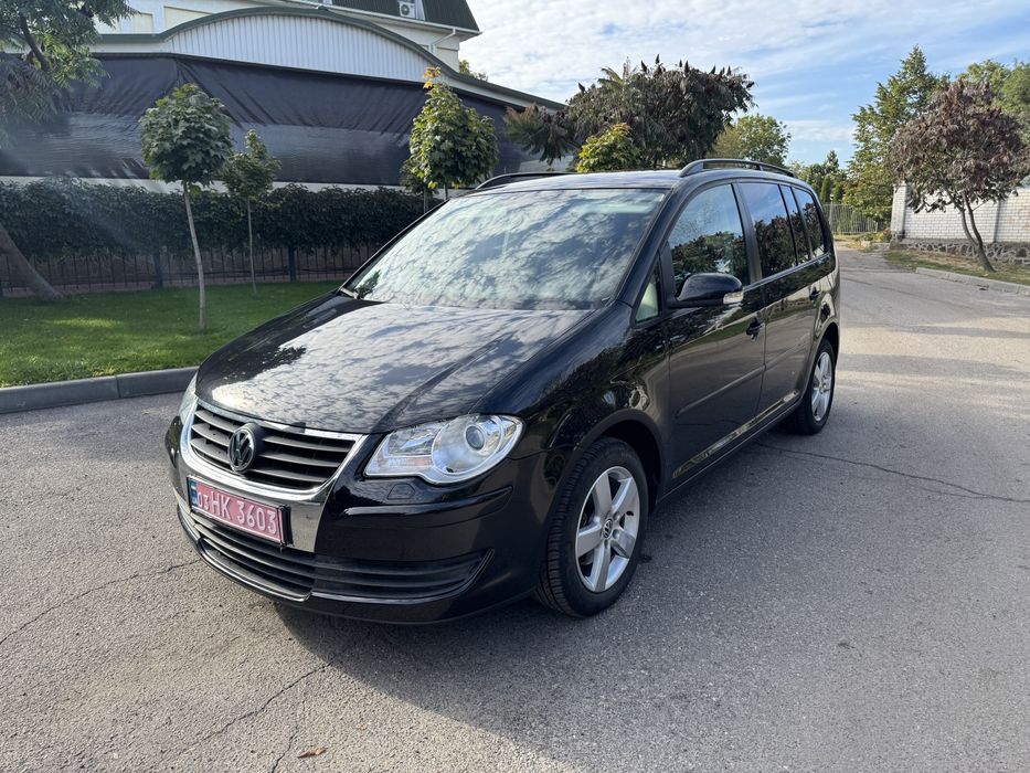 Volkswagen Touran 2009 р. 1,6mpi