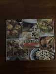 Livro grande de receitas antigo