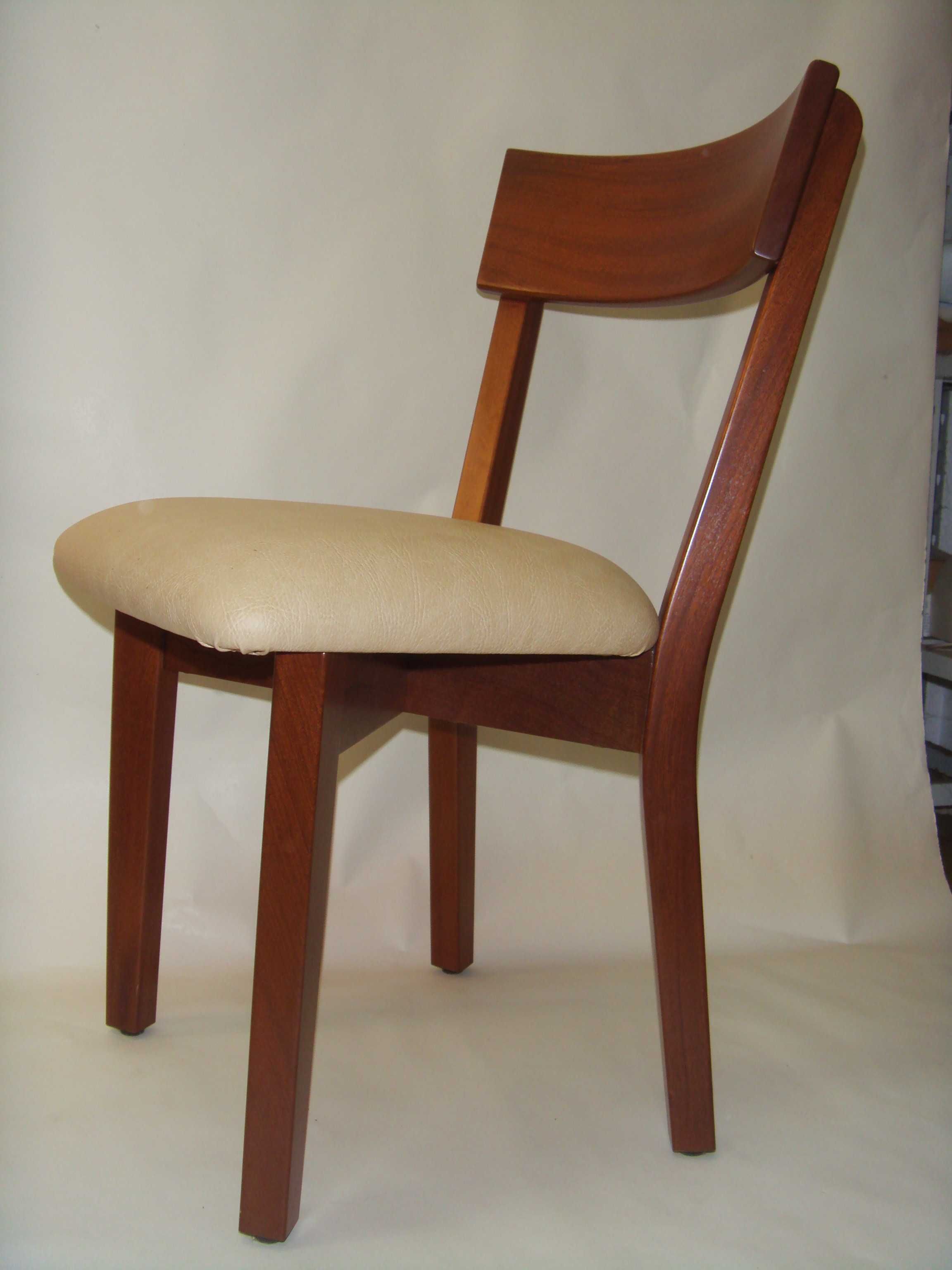Cadeiras, vários tipos,madeira maciça