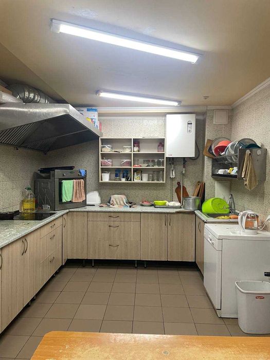 Продаж комерційного приміщення вул.Володимира Великого буд.14