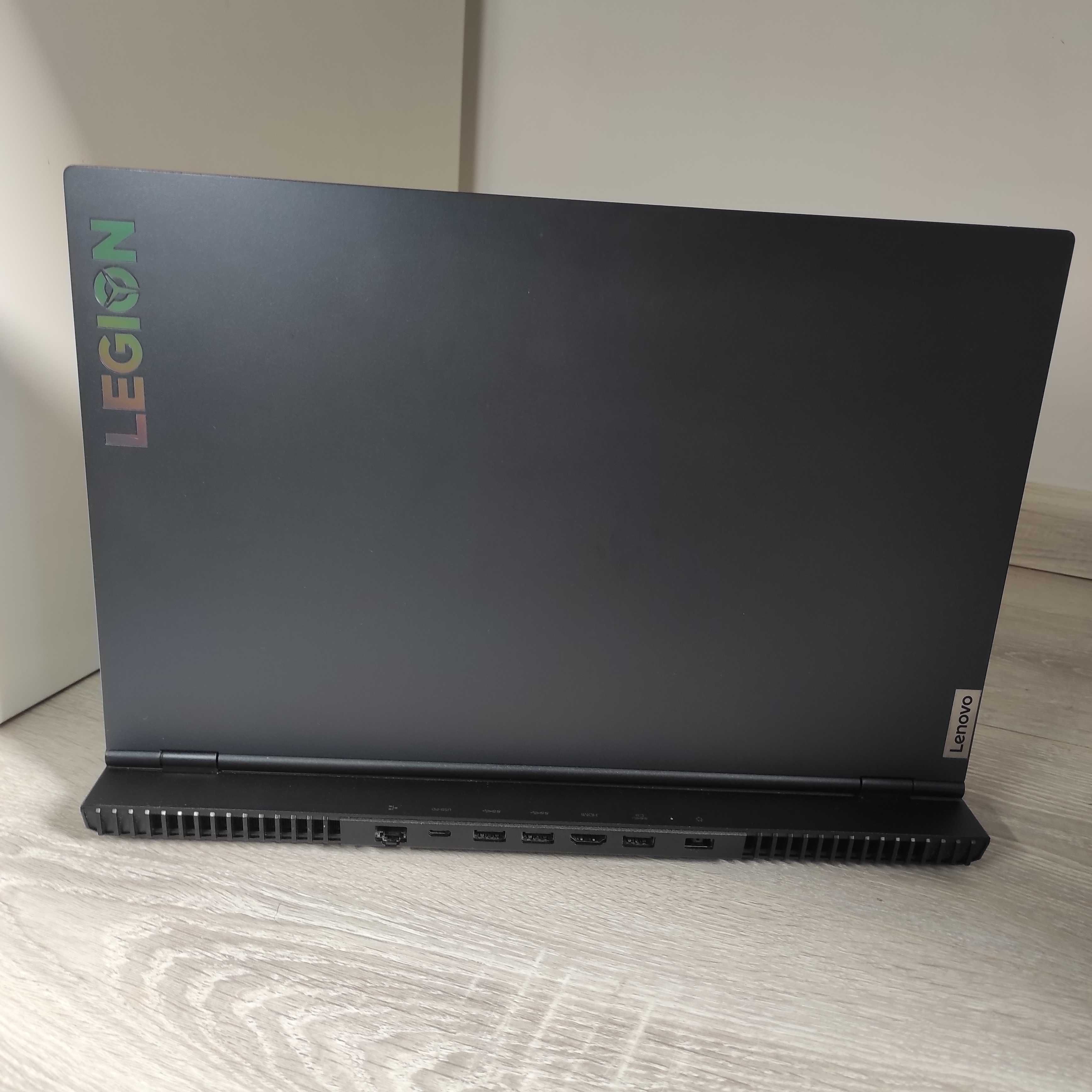 Lenovo Legion 5 - RTX3060 - 16GB RAM - Ryzen 5 5600H - 512GB M2- Win11