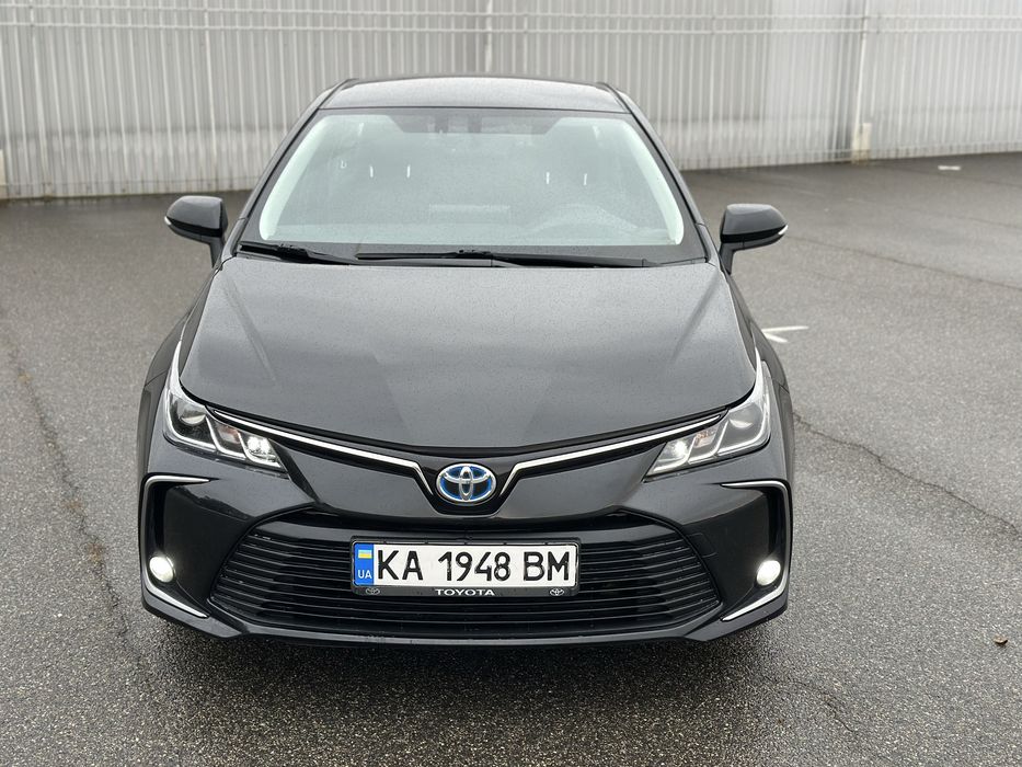 Продам Toyota Corolla HHYBRID