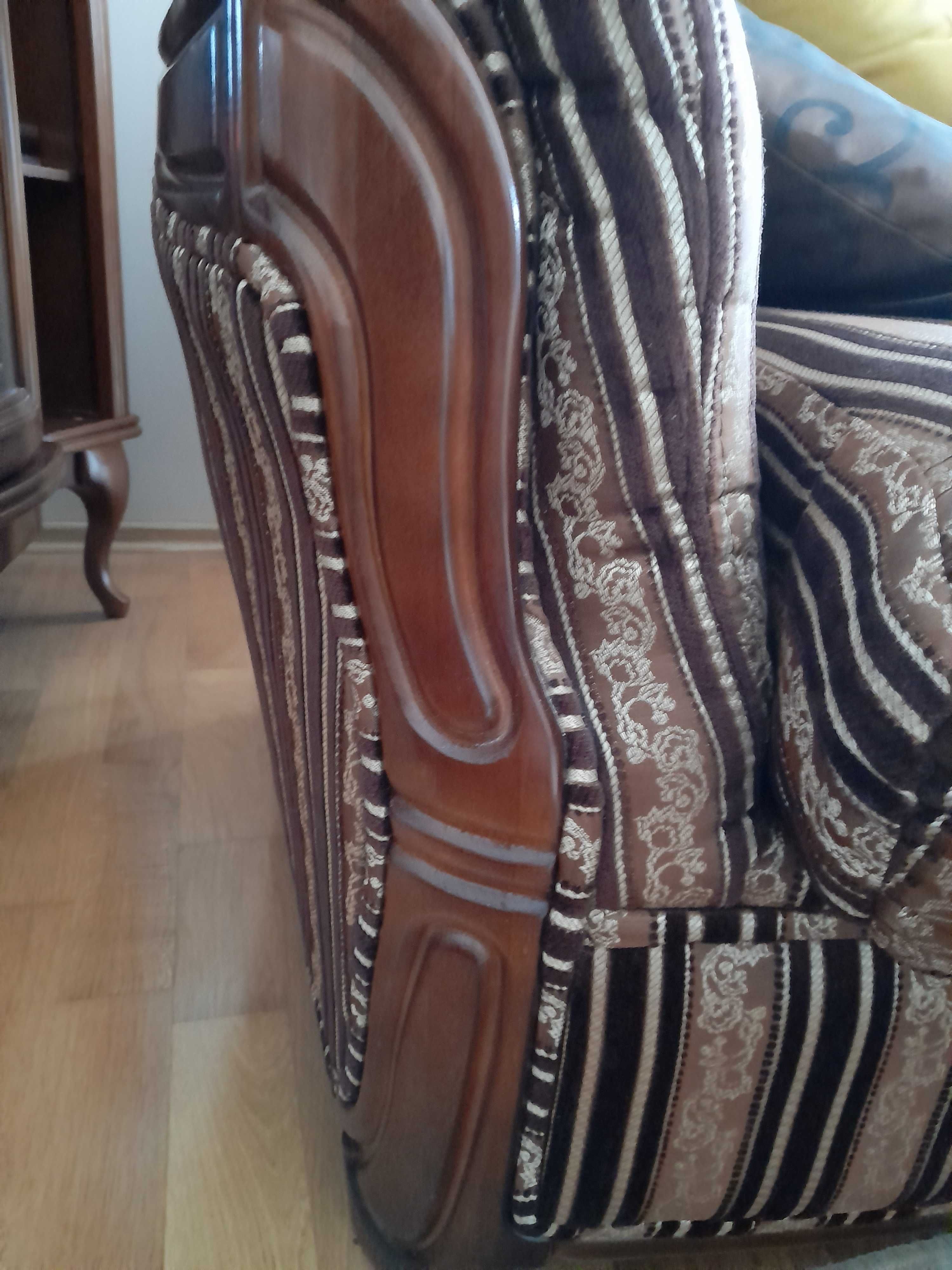 Sofa, kanapa  3 os. i 2 os.