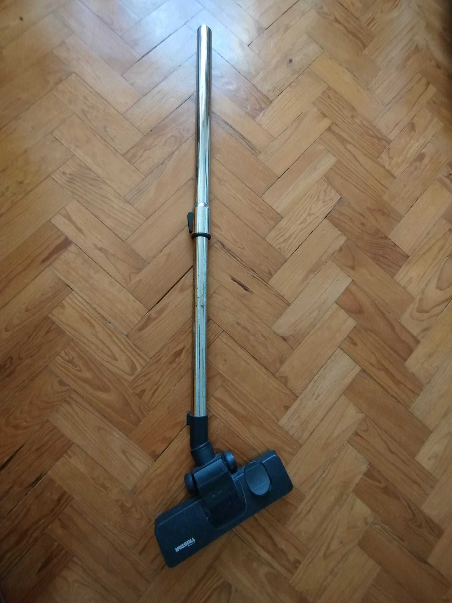 Aspirador TRISTAR 2400W