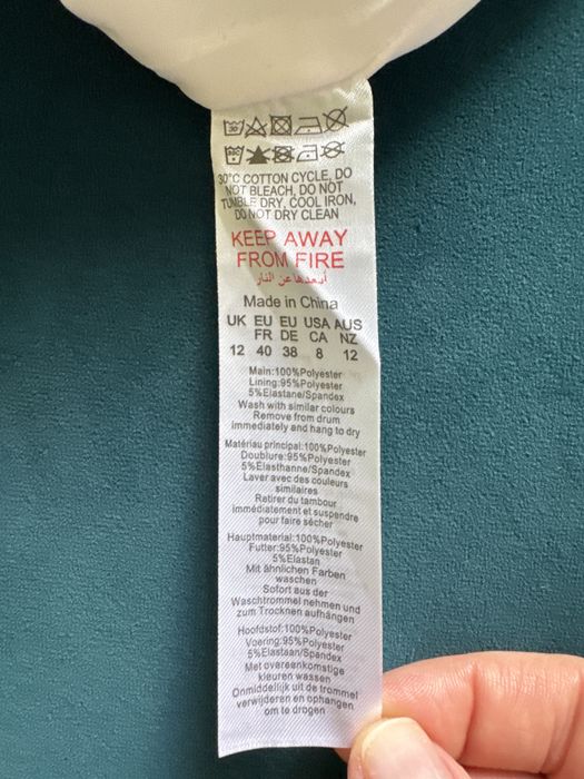 Нова рожева міні-сукня в квітковий принт PrettyLittleThing, 12 UK size