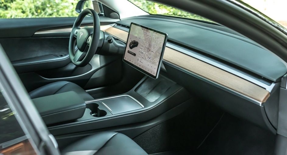 Салон Тесла Y Tesla model 3  model Y 2021-2024 рестайл