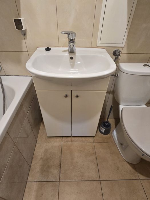 Meble do łazienki komplet łazienkowy szafka pod umywalkę transport