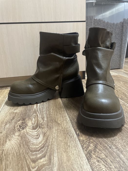 ботиночки коричневые красивые 41 размер