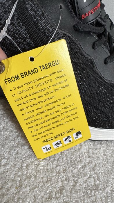 Nowe buty techniczne BHP stalowe czubki antyposlizgowe 42,5