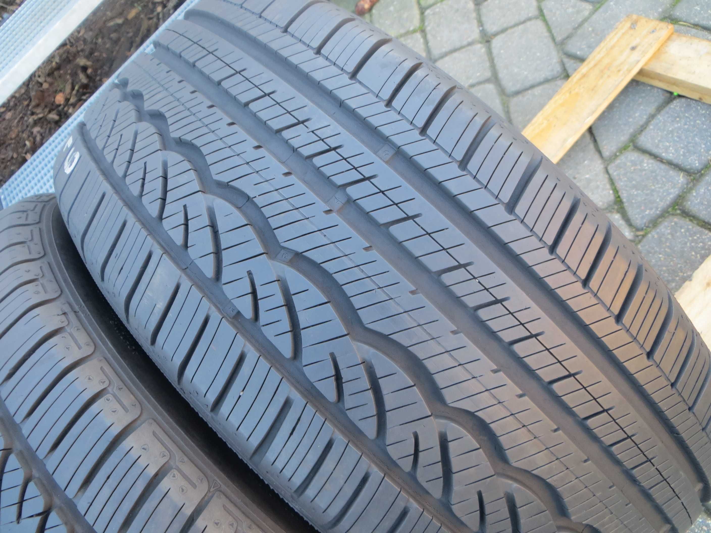 Opony całoroczne Dunlop 215/45/16 cena za 2 szt.