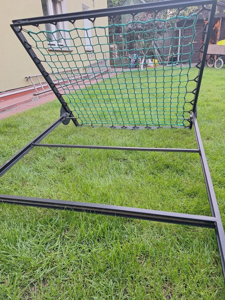 Rebounder piłkarski