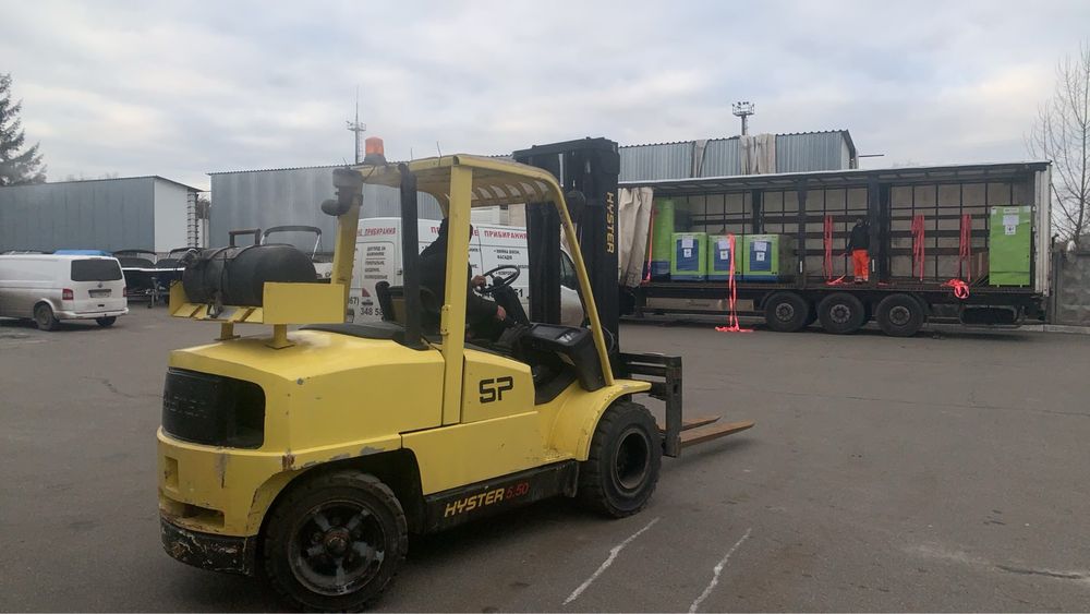 Аренда погрузчика. 5-7 тонн.  Выбор техники