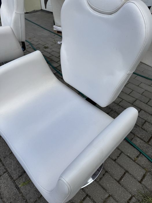 Fotel kosmetyczny, fryzjerski Livorno Physa - używane